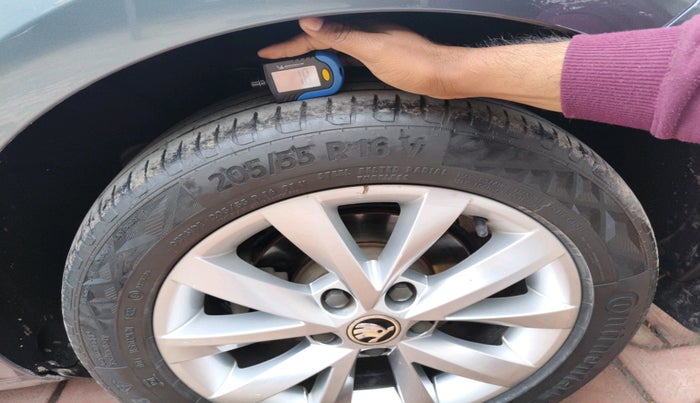 2019 Skoda Octavia L&K 1.8 TSI AT, Petrol, Automatic, 83,710 km, tyre