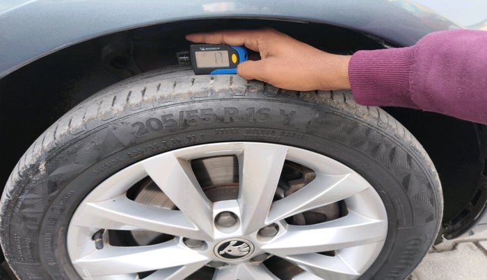 2019 Skoda Octavia L&K 1.8 TSI AT, Petrol, Automatic, 83,710 km, tyre