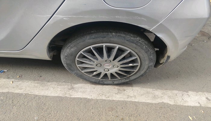 2019 Tata Tiago XZ PETROL, Petrol, Manual, 49,421 km, tyre