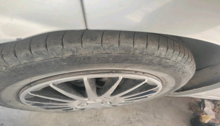 2019 Tata Tiago XZ PETROL, Petrol, Manual, 49,421 km, tyre