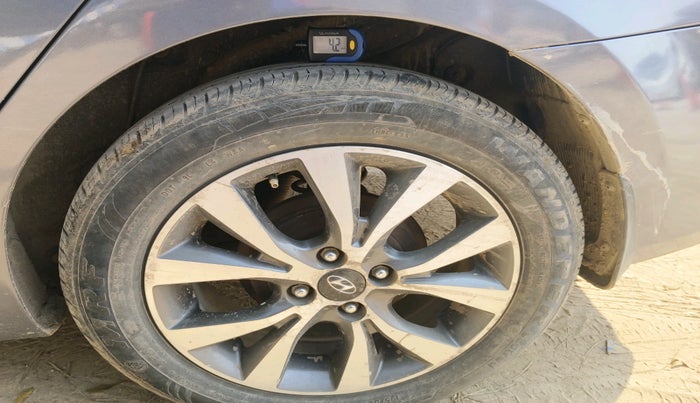 2016 Hyundai Verna 1.6 CRDI SX, Diesel, Manual, 69,806 km, tyre
