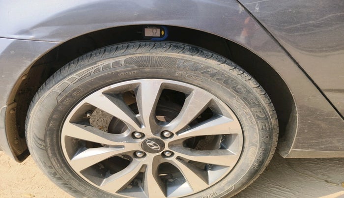 2016 Hyundai Verna 1.6 CRDI SX, Diesel, Manual, 69,806 km, tyre