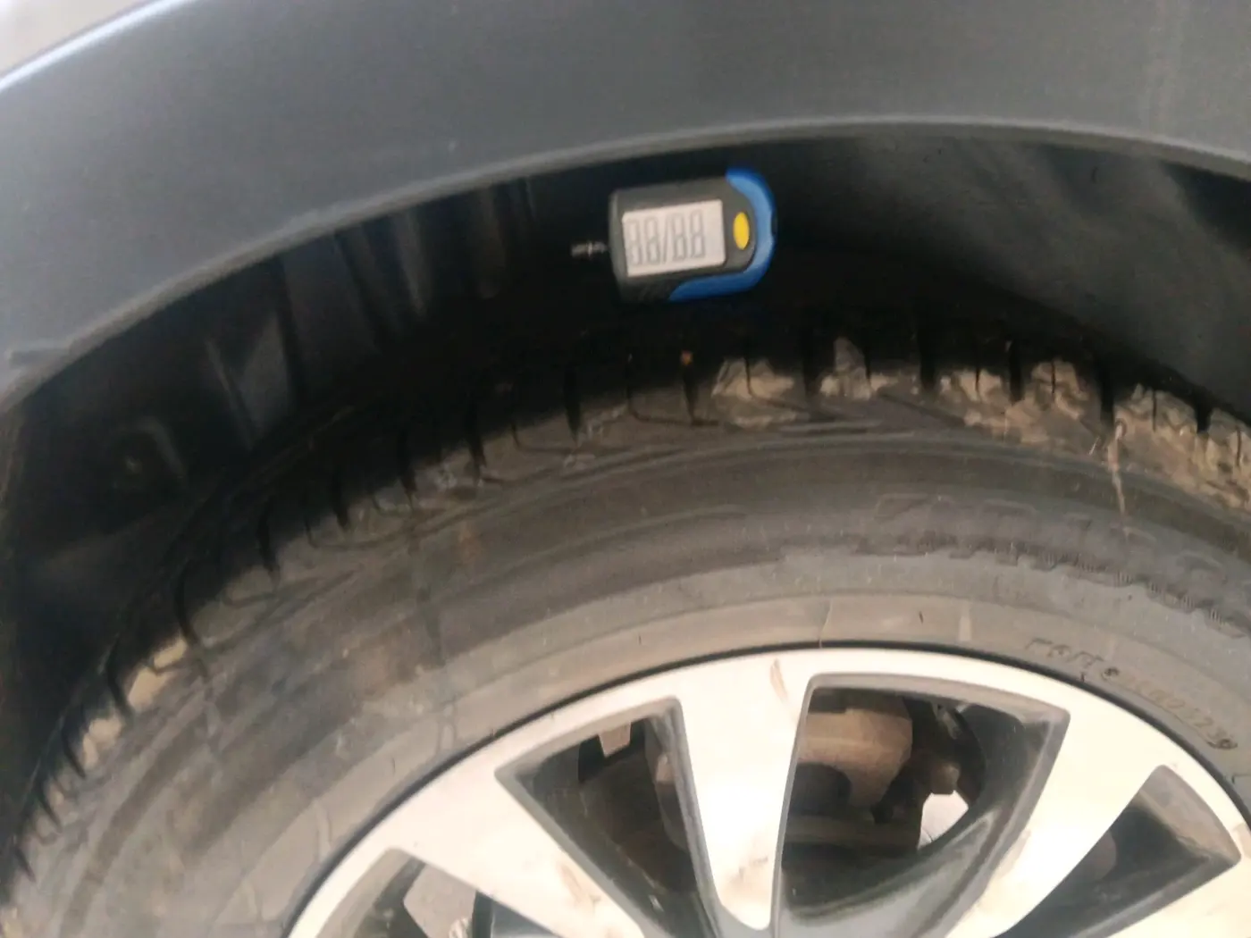 2018 Maruti S Cross ZETA 1.3, Diesel, Manual, 99,143 km, tyre