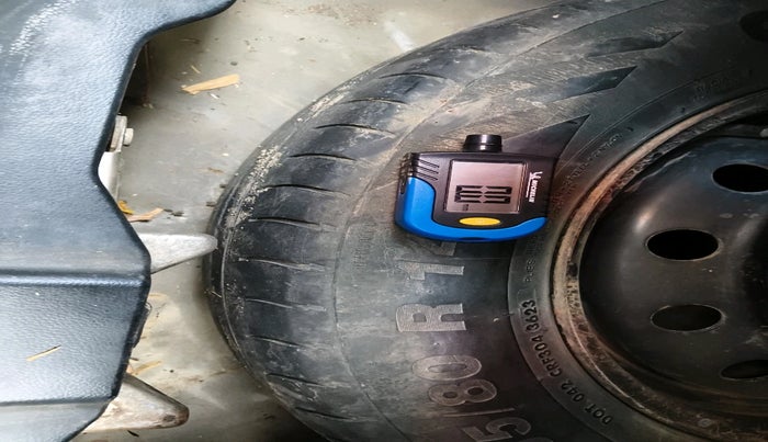 2019 Maruti Dzire VDI, Diesel, Manual, 1,44,592 km, tyre