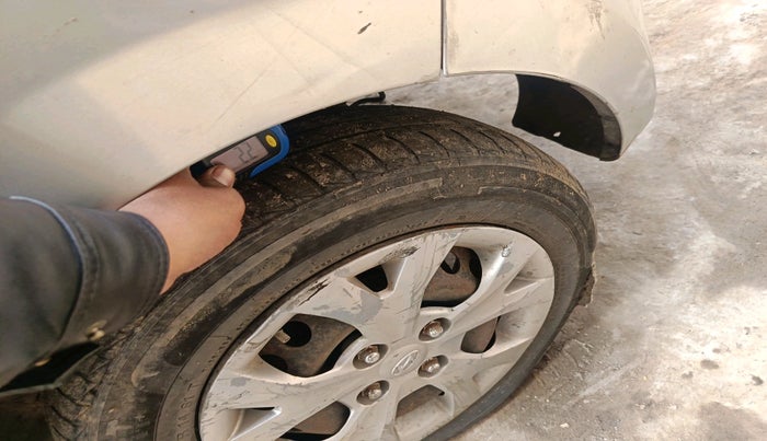 2015 Hyundai Grand i10 SPORTZ 1.2 KAPPA VTVT, Petrol, Manual, 55,249 km, tyre