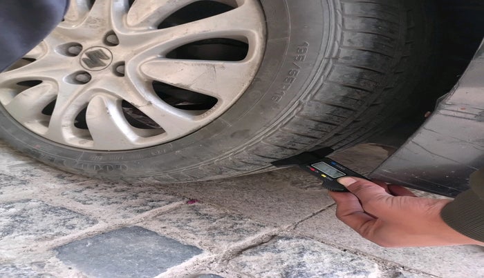 2015 Maruti Baleno ZETA PETROL 1.2, Petrol, Manual, 84,899 km, tyre