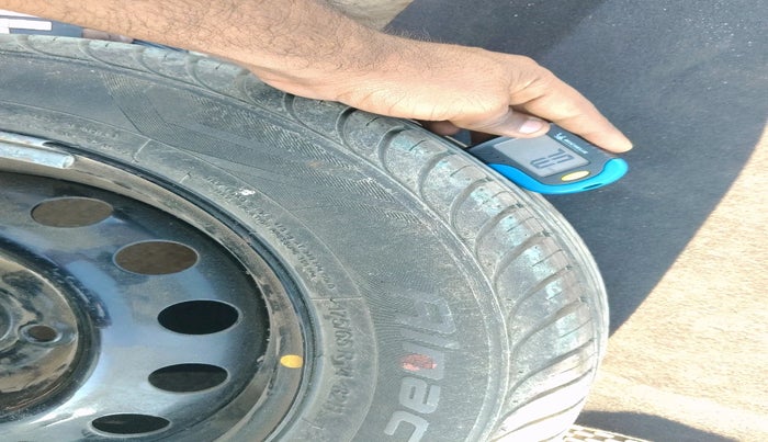 2018 Ford Figo Aspire TITANIUM 1.2 PETROL, Petrol, Manual, 39,007 km, tyre