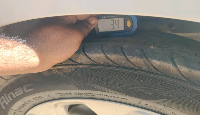 2018 Ford Figo Aspire TITANIUM 1.2 PETROL, Petrol, Manual, 39,007 km, tyre