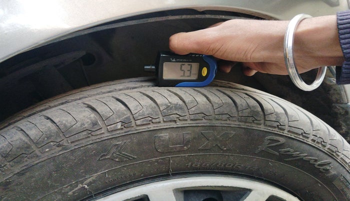 2017 Maruti Dzire VDI, Diesel, Manual, 1,19,210 km, tyre