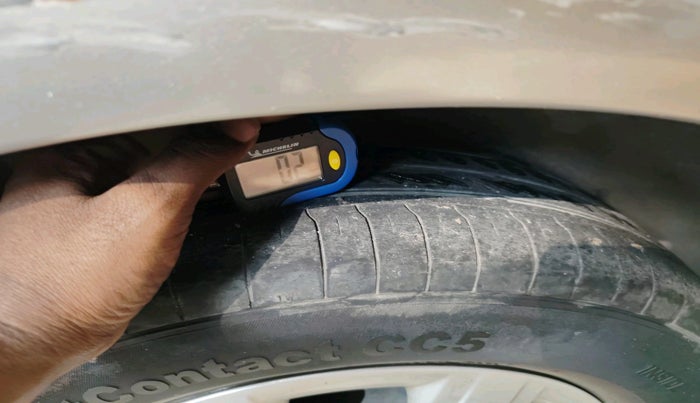 2010 Skoda Fabia CLASSIC 1.2 TDI, Diesel, Manual, 74,336 km, tyre