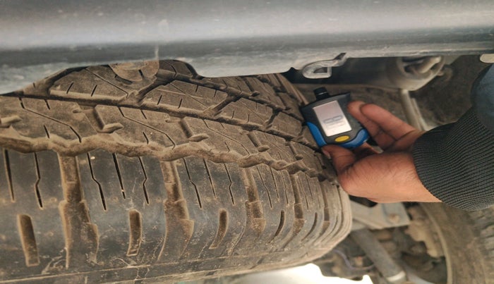 2021 Toyota Fortuner 4X2 AT 2.7 PETROL, Petrol, Automatic, 30,748 km, tyre