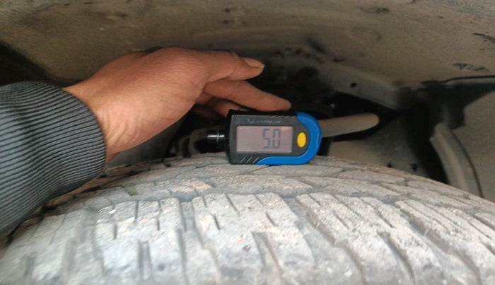 2021 Toyota Fortuner 4X2 AT 2.7 PETROL, Petrol, Automatic, 30,748 km, tyre