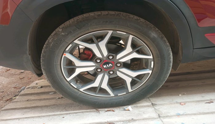 2019 KIA SELTOS GTX PLUS AT 1.5 DIESEL, Diesel, Automatic, 50,253 km, tyre