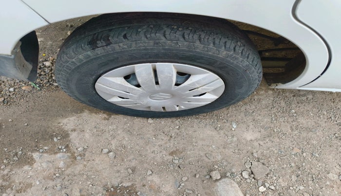 2014 Maruti Alto 800 VXI, Petrol, Manual, 40,600 km, tyre