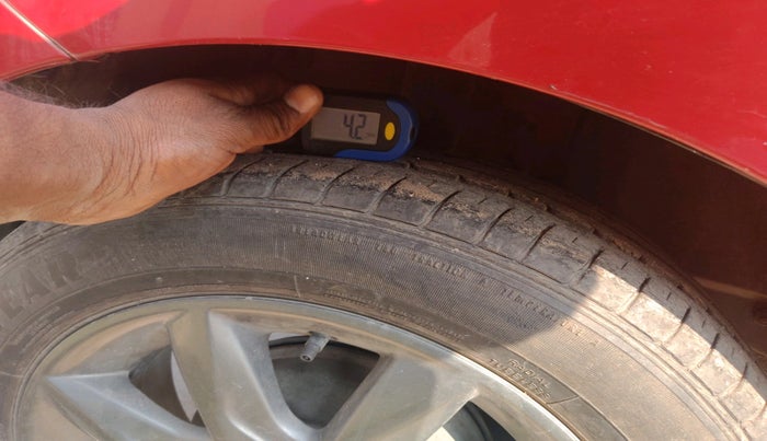 2014 Tata Bolt XT REVOTRON, Petrol, Manual, 26,038 km, tyre