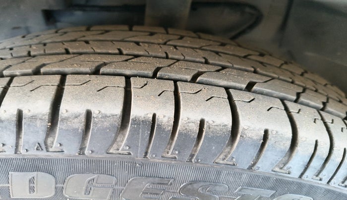 2020 Tata NEXON XM PETROL, Petrol, Manual, 73,848 km, tyre