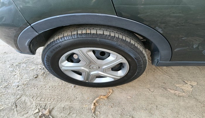 2020 Tata NEXON XM PETROL, Petrol, Manual, 73,848 km, tyre