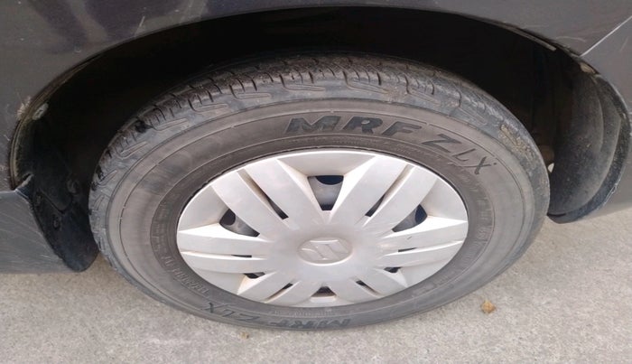 2014 Maruti Alto 800 LXI, Petrol, Manual, 59,181 km, tyre