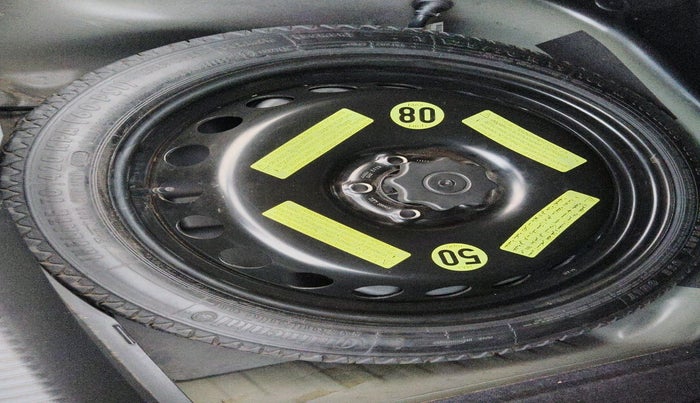 2013 Audi A4 2.0 TDI, Diesel, Automatic, 52,605 km, tyre