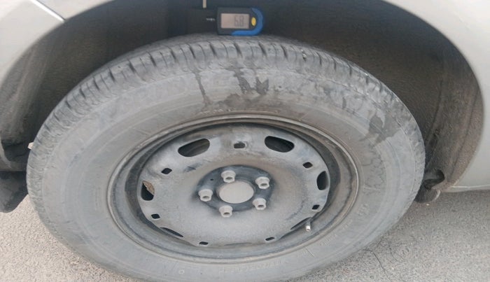 2011 Skoda Fabia AMBIENTE 1.2 MPI, Petrol, Manual, 53,982 km, tyre