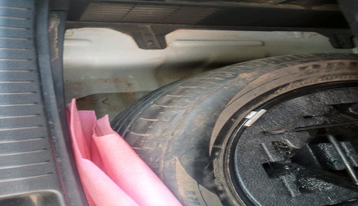 2018 Hyundai Creta SX AT 1.6 DIESEL, Diesel, Automatic, 86,452 km, tyre