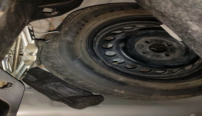 2021 Maruti Baleno DELTA PETROL 1.2, Petrol, Manual, 75,331 km, tyre