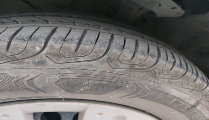 2017 Honda Amaze 1.2L I-VTEC S OPT, Petrol, Manual, 65,255 km, tyre