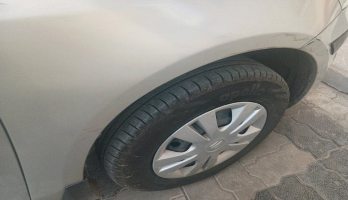 2013 Maruti Swift Dzire VXI, Petrol, Manual, 53,777 km, tyre