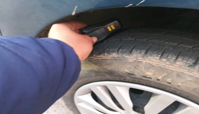 2015 Nissan Micra XL PETROL, Petrol, Manual, 72,506 km, tyre