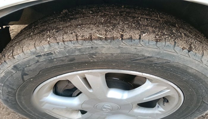 2010 Hyundai i20 ASTA 1.4 CRDI, Diesel, Manual, 1,51,672 km, tyre