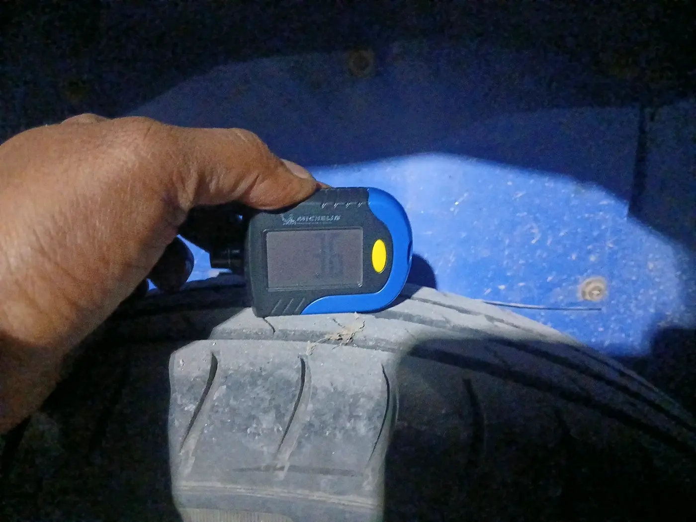 2019 Maruti Eeco 5 STR WITH A/C+HTR CNG, Petrol, Manual, 1,33,616 km, tyre