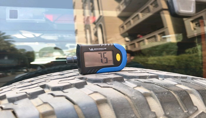 2021 Mahindra Thar LX PETROL HT 4WD AT, Petrol, Automatic, 79,921 km, tyre