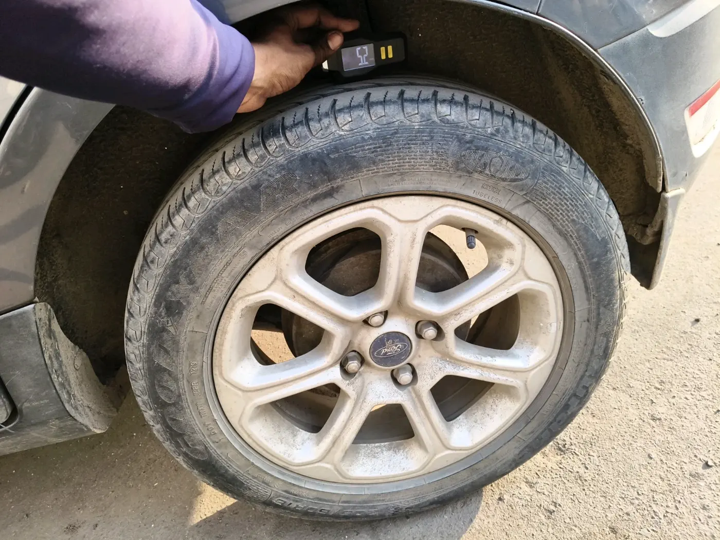 2019 Ford Ecosport TITANIUM + 1.5L PETROL AT, Petrol, Automatic, 24,250 km, tyre