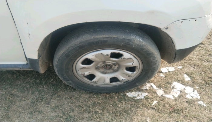 2012 Renault Duster 85 PS RXE DIESEL, Diesel, Manual, 1,45,892 km, tyre