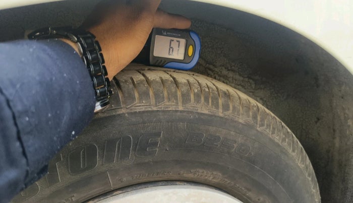 2011 Hyundai i10 MAGNA 1.1, Petrol, Manual, 71,736 km, tyre