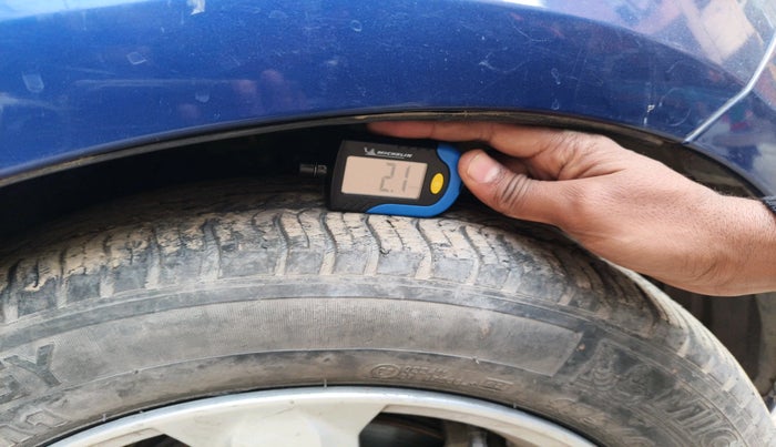 2011 Honda Jazz 1.2L I-VTEC SELECT, Petrol, Manual, 56,154 km, tyre