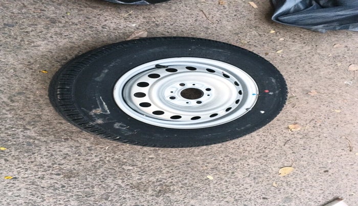 2020 Tata ALTROZ XE PETROL, Petrol, Manual, 10,448 km, tyre