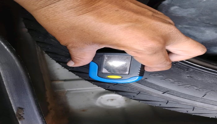 2012 Hyundai i20 SPORTZ 1.2, Petrol, Manual, 79,322 km, tyre