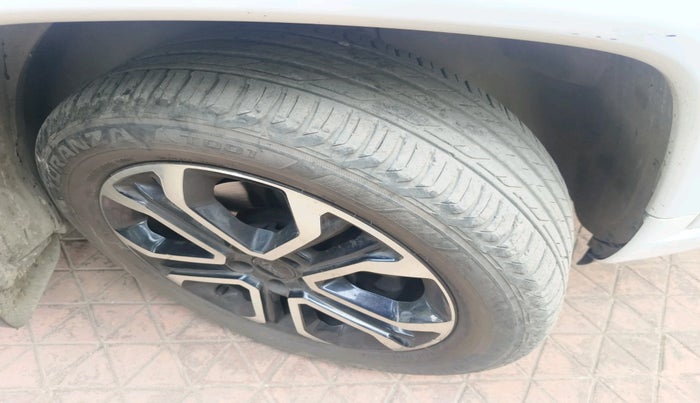 2022 Jeep Compass MODEL S (O) 1.4 PETROL DCT, Petrol, Automatic, 40,092 km, tyre