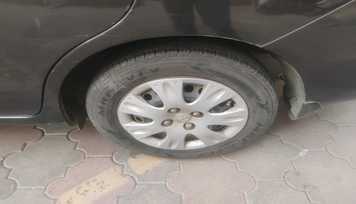 2016 Honda Amaze 1.2L I-VTEC S, Petrol, Manual, 20,220 km, tyre