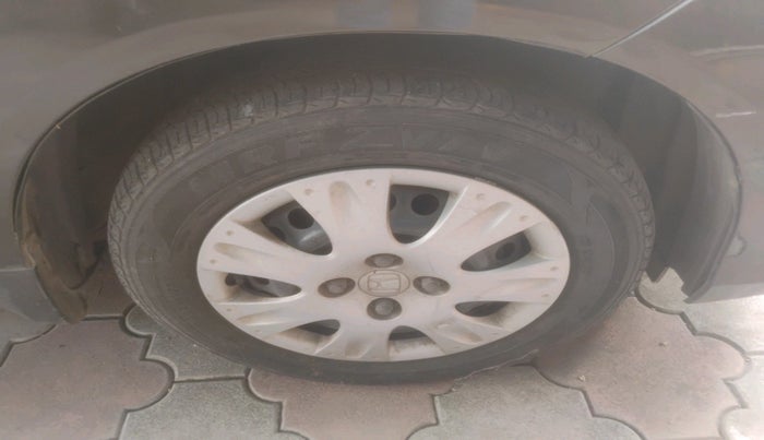 2016 Honda Amaze 1.2L I-VTEC S, Petrol, Manual, 20,220 km, tyre