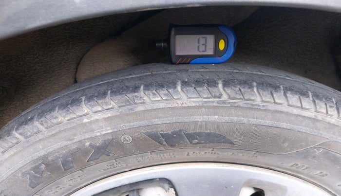 2011 Hyundai i10 ERA 1.1, Petrol, Manual, 81,947 km, tyre