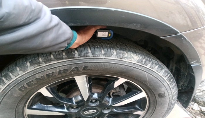 2019 Mahindra XUV500 W11 AT, Diesel, Automatic, 75,503 km, tyre