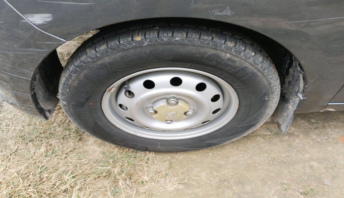 2011 Hyundai i10 ERA 1.1, Petrol, Manual, 36,872 km, tyre