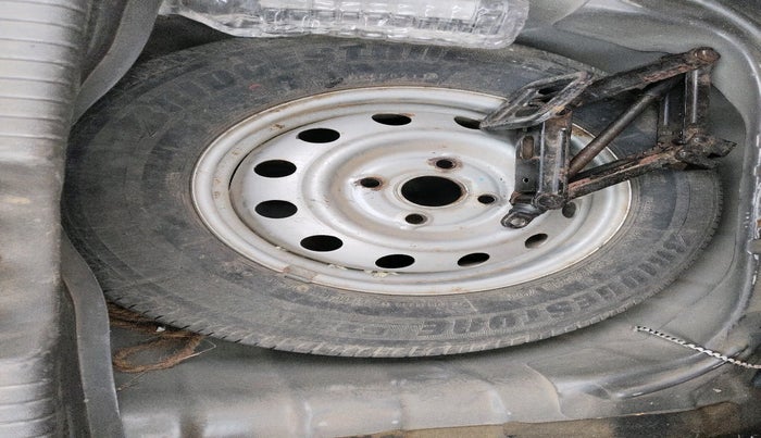 2011 Hyundai i10 ERA 1.1, Petrol, Manual, 36,872 km, tyre