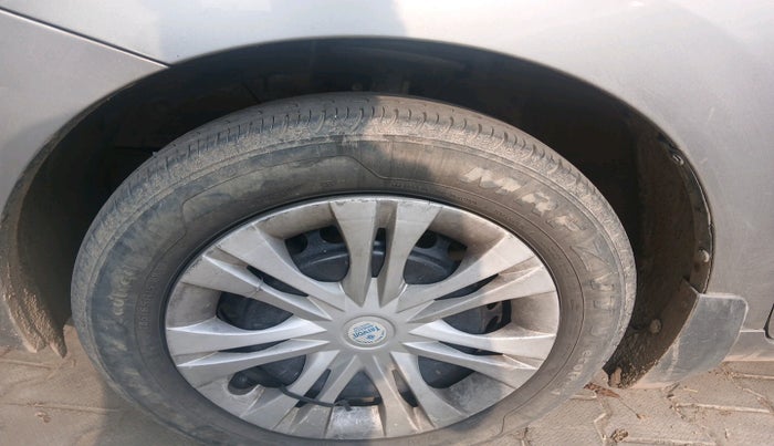 2016 Maruti Baleno DELTA DIESEL 1.3, Diesel, Manual, 99,204 km, tyre