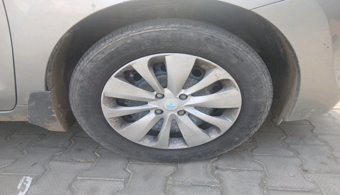 2016 Maruti Baleno DELTA DIESEL 1.3, Diesel, Manual, 99,204 km, tyre