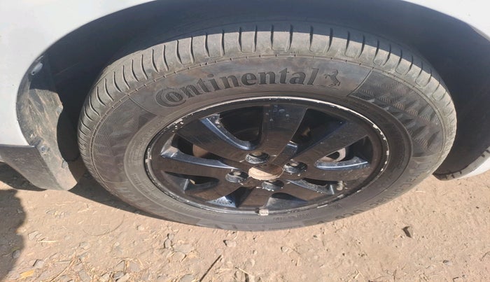 2013 Maruti Ritz ZDI, Diesel, Manual, 1,92,042 km, tyre