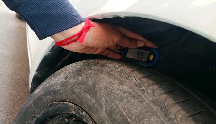 2018 Hyundai NEW SANTRO ERA, Petrol, Manual, 47,102 km, tyre