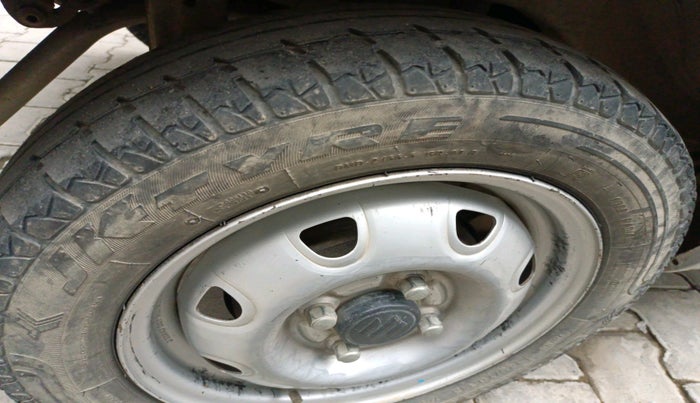 2010 Maruti Wagon R Duo DUO LXI LPG, Petrol, Manual, 94,669 km, tyre